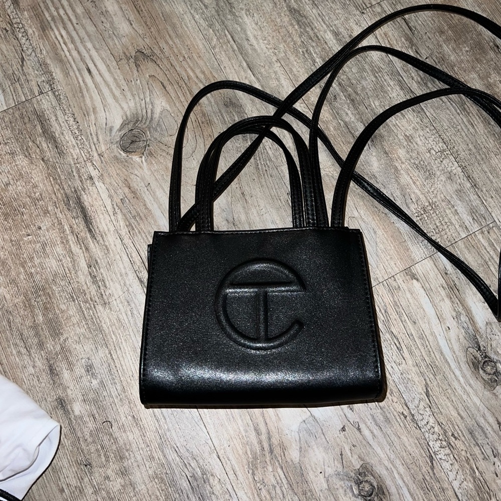 Black Telfar - Small